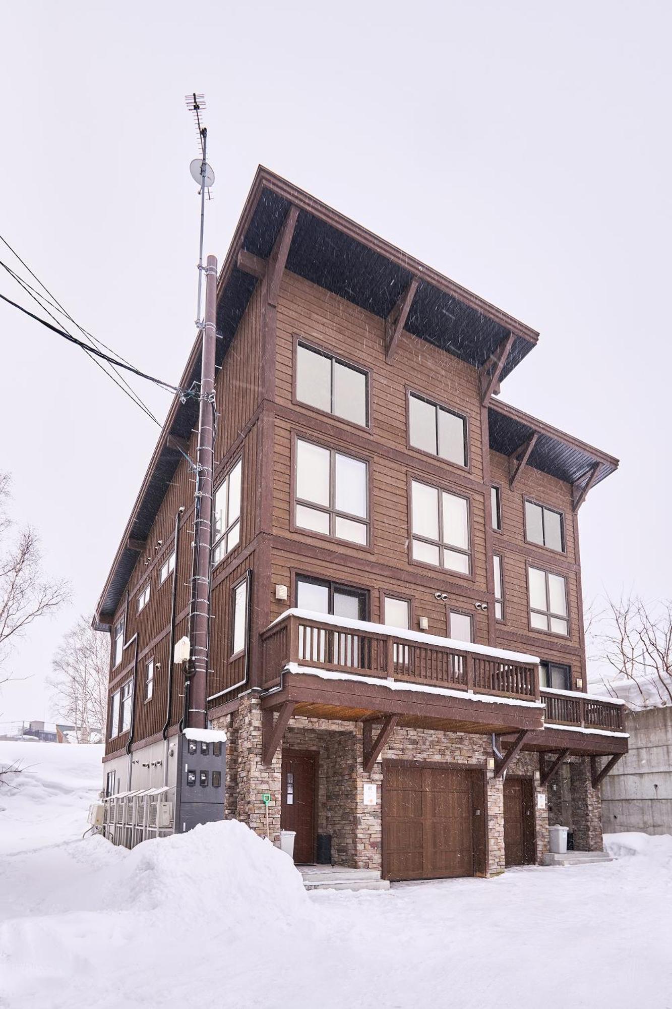 Niseko Central Houses And Apartments Куттян Экстерьер фото